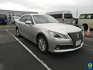 TOYOTA CROWN 2013