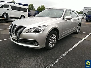 TOYOTA CROWN 2013