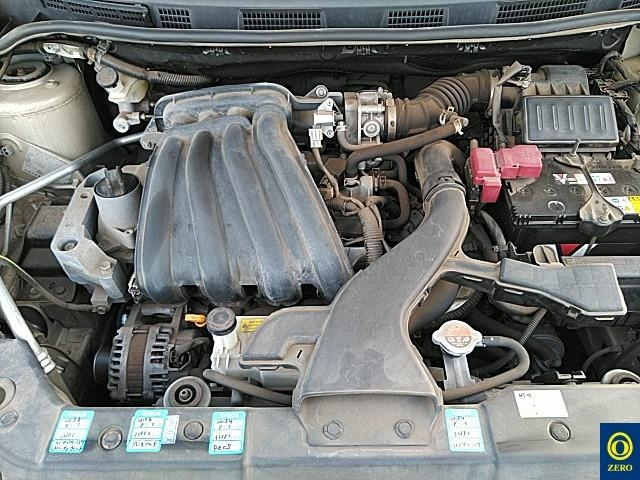 NISSAN TIIDA 2012