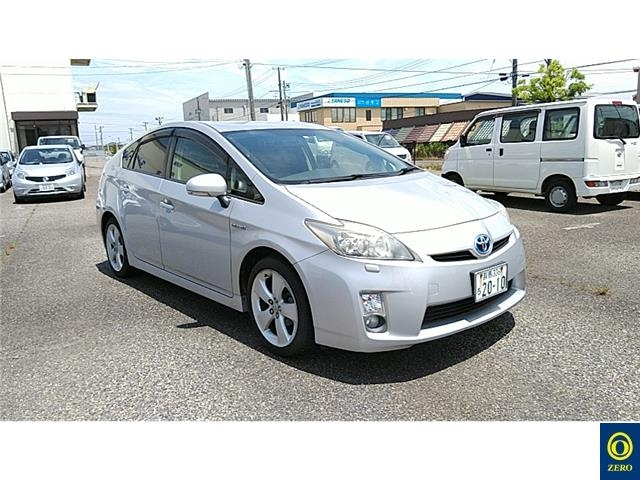 TOYOTA PRIUS 2010
