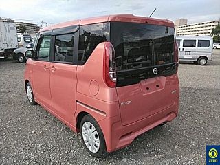 NISSAN ROOX 2022
