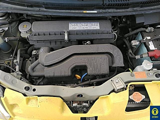DAIHATSU ESSE 2010