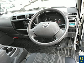 MAZDA BONGO VAN 2018