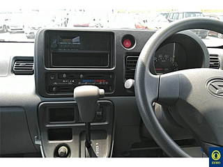 DAIHATSU HIJET VAN 2013