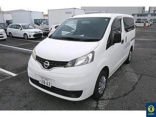 NISSAN NV200 2013