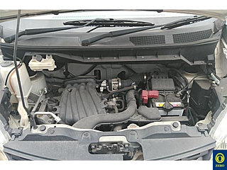 NISSAN NV200 2013