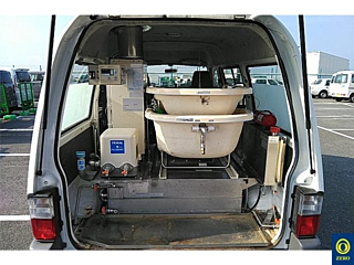 MAZDA BONGO VAN 2012