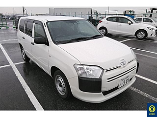 TOYOTA PROBOX 2018