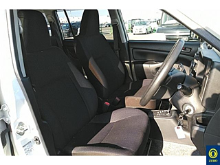 TOYOTA PROBOX 2018