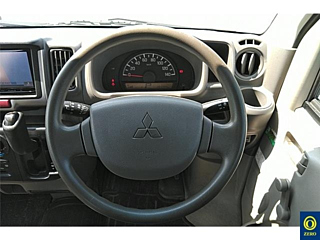 MITSUBISHI MINICAB VAN 2016