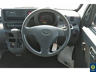 DAIHATSU HIJET VAN 2015