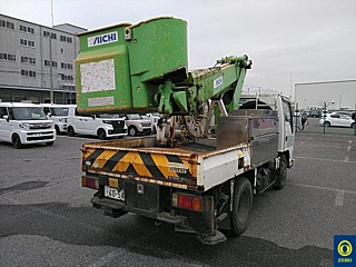 ISUZU ELF 2010