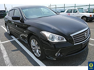 NISSAN FUGA 2014