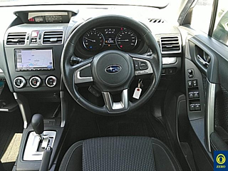 SUBARU FORESTER 2018