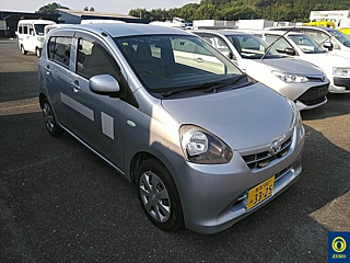 TOYOTA PIXIS EPOCH 2012