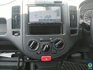 NISSAN AD 2020