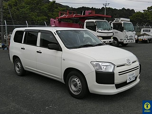 TOYOTA PROBOX 2020
