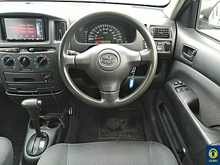 TOYOTA SUCCEED 2012