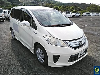 HONDA FREED 2012