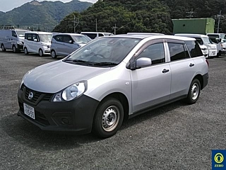 NISSAN AD 2020