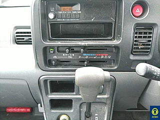 DAIHATSU HIJET VAN 2015
