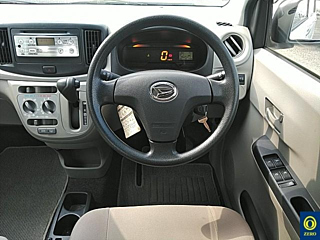 DAIHATSU MIRA E S 2013