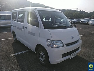 TOYOTA TOWN ACE VAN 2013