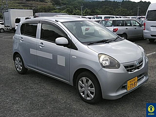 DAIHATSU MIRA E S 2012