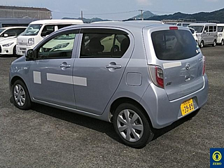 DAIHATSU MIRA E S 2012