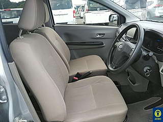 DAIHATSU MIRA E S 2012