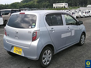 DAIHATSU MIRA E S 2012