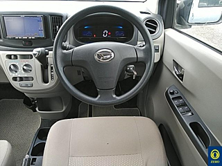 DAIHATSU MIRA E S 2012