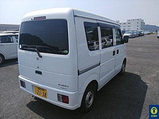 SUZUKI EVERY 2011