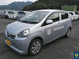 DAIHATSU MIRA E S 2012