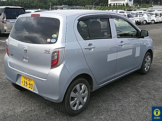DAIHATSU MIRA E S 2012