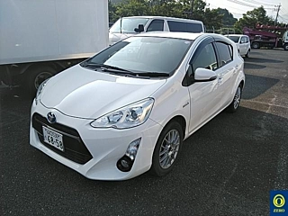 TOYOTA AQUA 2016