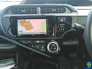 TOYOTA AQUA 2016
