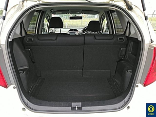 HONDA FIT 2010