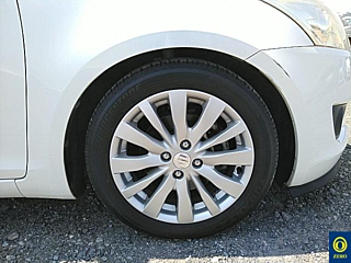 SUZUKI SWIFT 2013