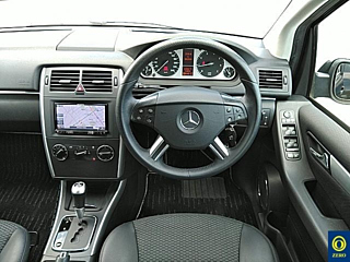MERCEDES BENZ B CLASS 2010