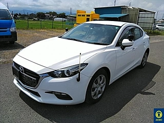 MAZDA AXELA 2017