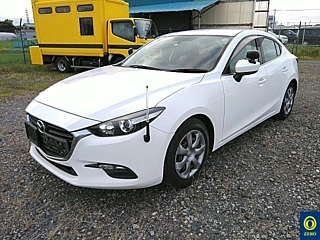 MAZDA AXELA 2017