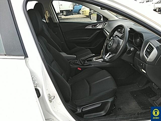 MAZDA AXELA 2017