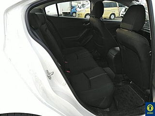MAZDA AXELA 2017