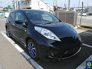 NISSAN LEAF 2017