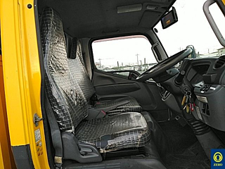 MITSUBISHI CANTER 2013