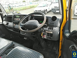 MITSUBISHI CANTER 2013