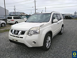 NISSAN X-TRAIL 2012