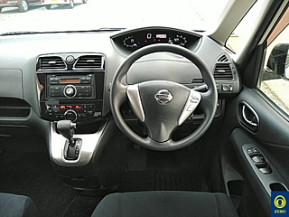 NISSAN SERENA 2012