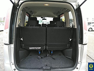 NISSAN SERENA 2012